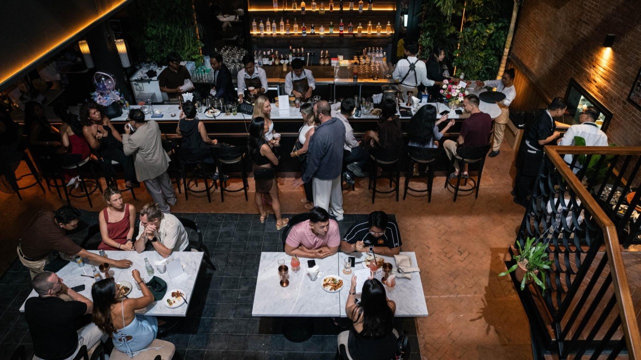 Chad Knows: 7 Ways Restaurants Can Increase Bar Sales Using Email & SMS
